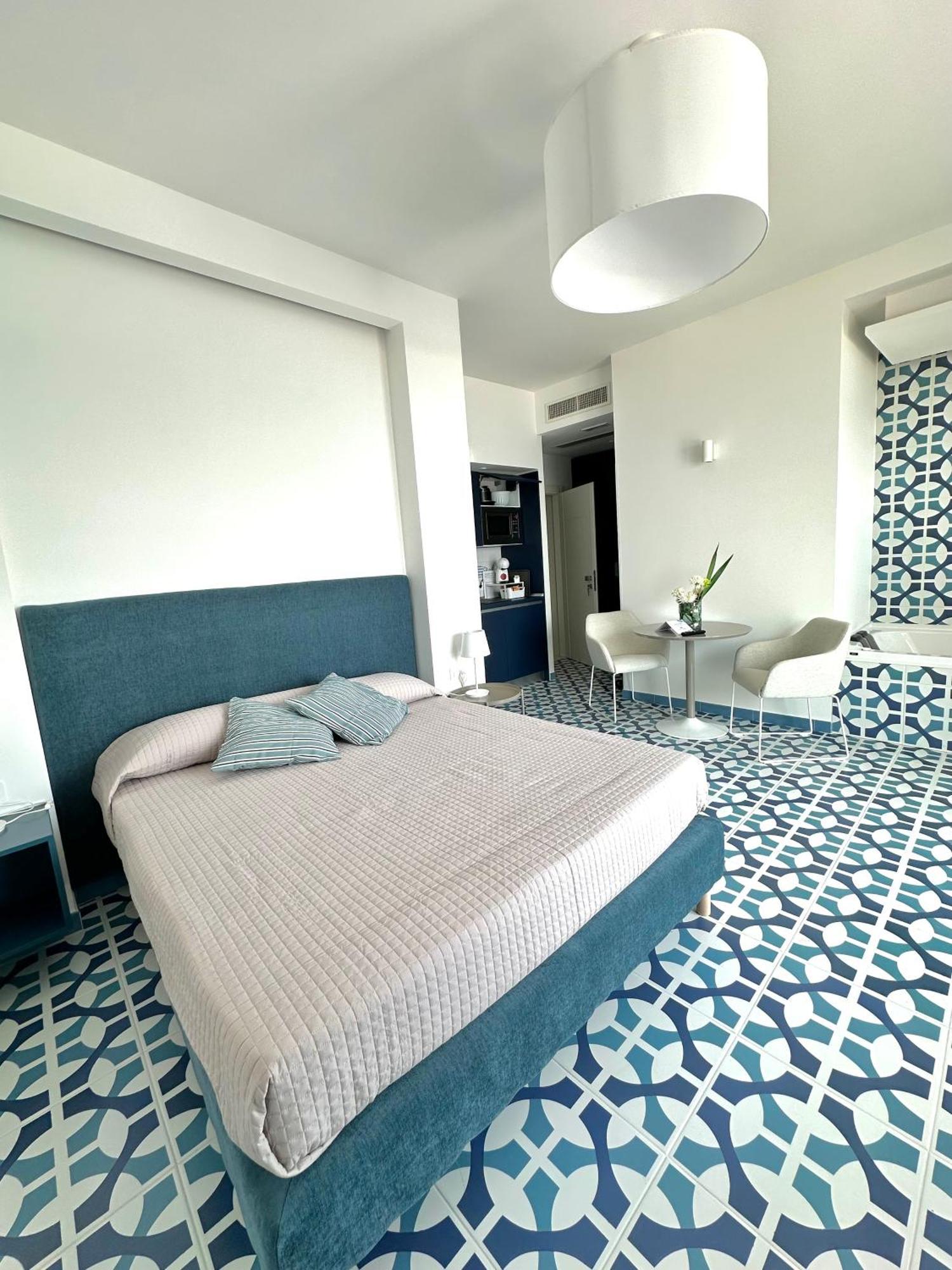 Appartement Blumare Amalfi Coast à Maiori Extérieur photo