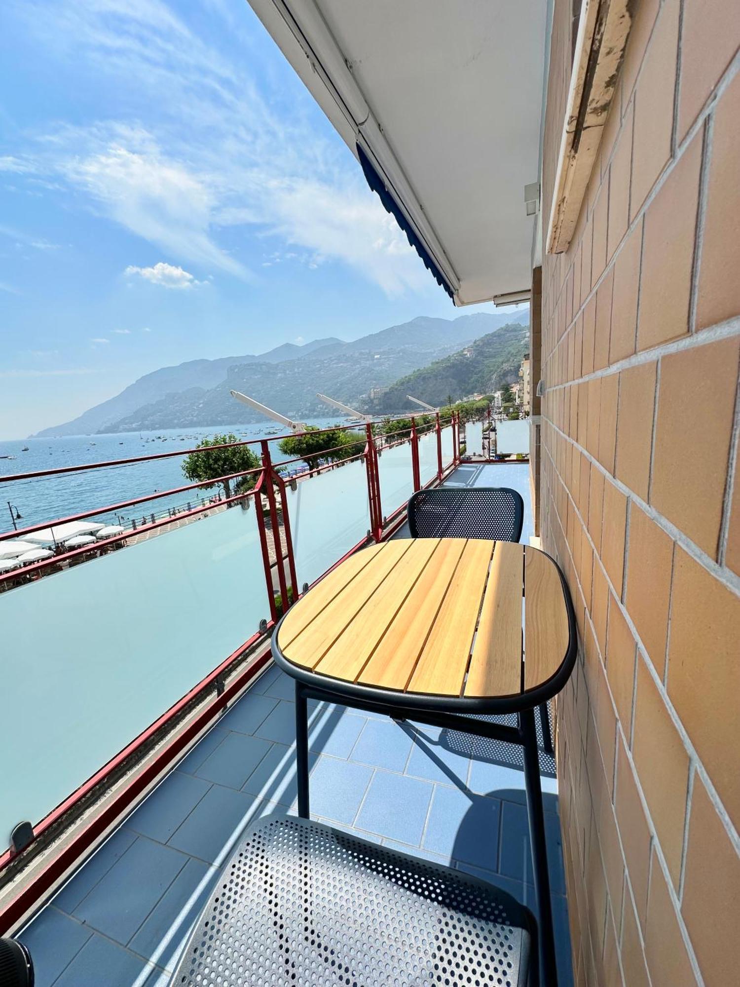 Appartement Blumare Amalfi Coast à Maiori Extérieur photo